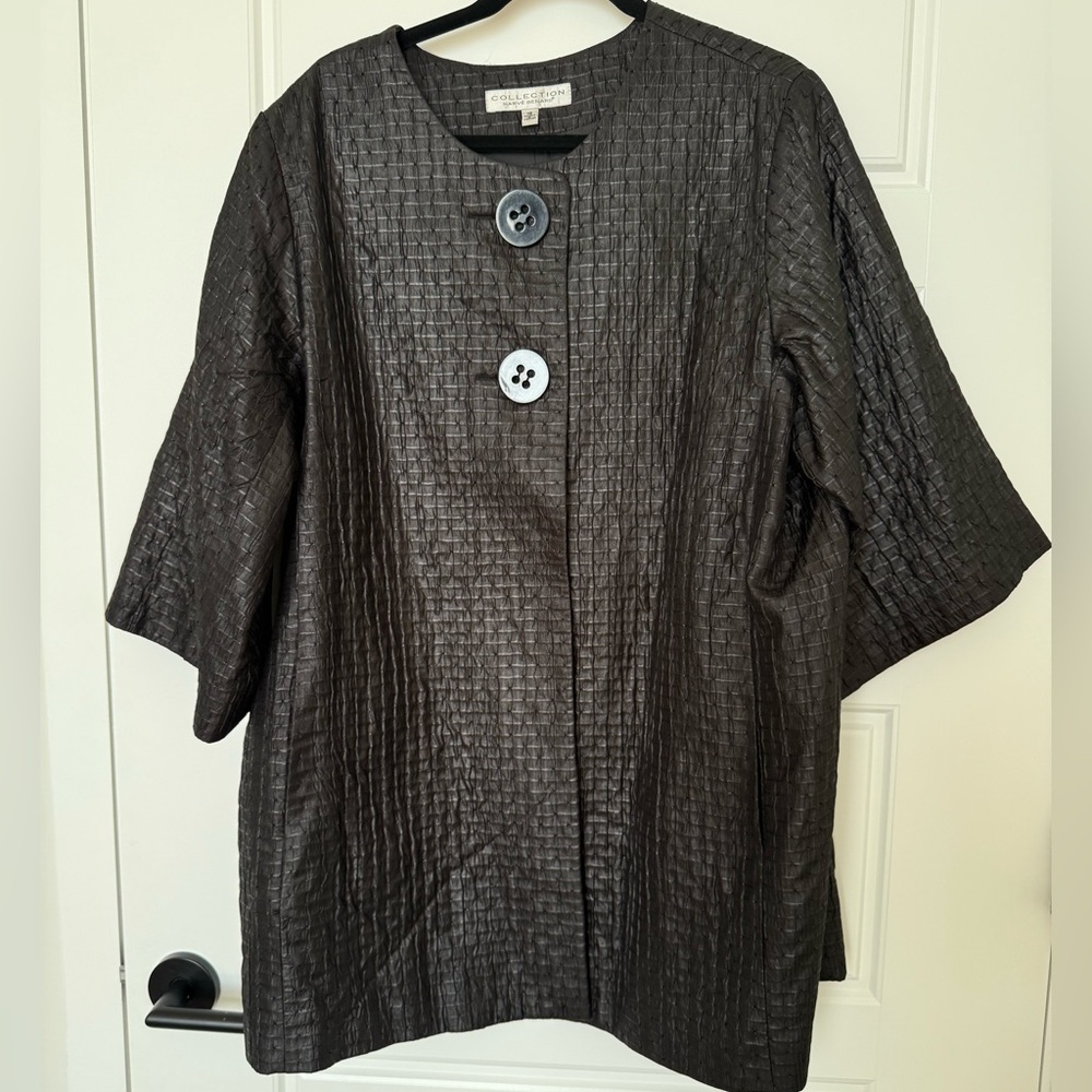 Harve Benard Black Textured Cape Jacket